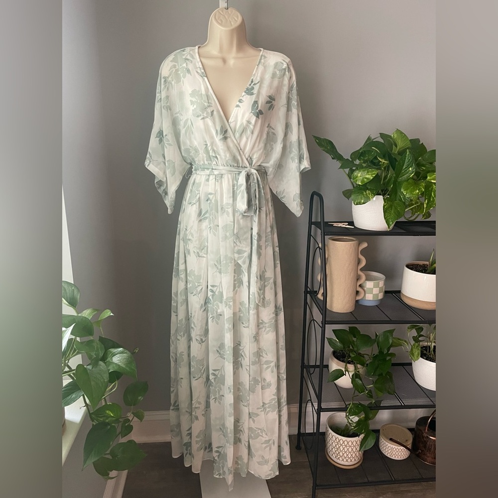 NWT. White and Sage Floral Maxi Dress by Baltic Born. Size Small.